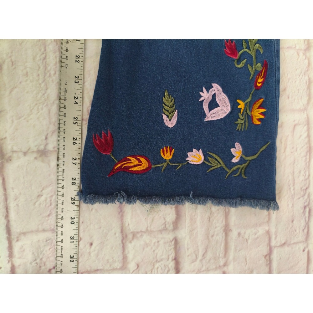 Embroidered Floral Flare Leg Blue Jeans High Rise Raw Hem 34 Waist Boho Hippie - Picture 5 of 5